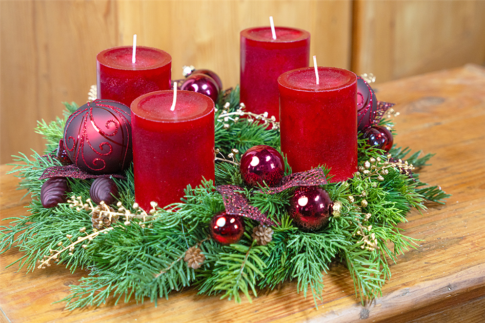 Workshop Adventskranz „Klassiker in Rot“, Freitag, 21.11.2025